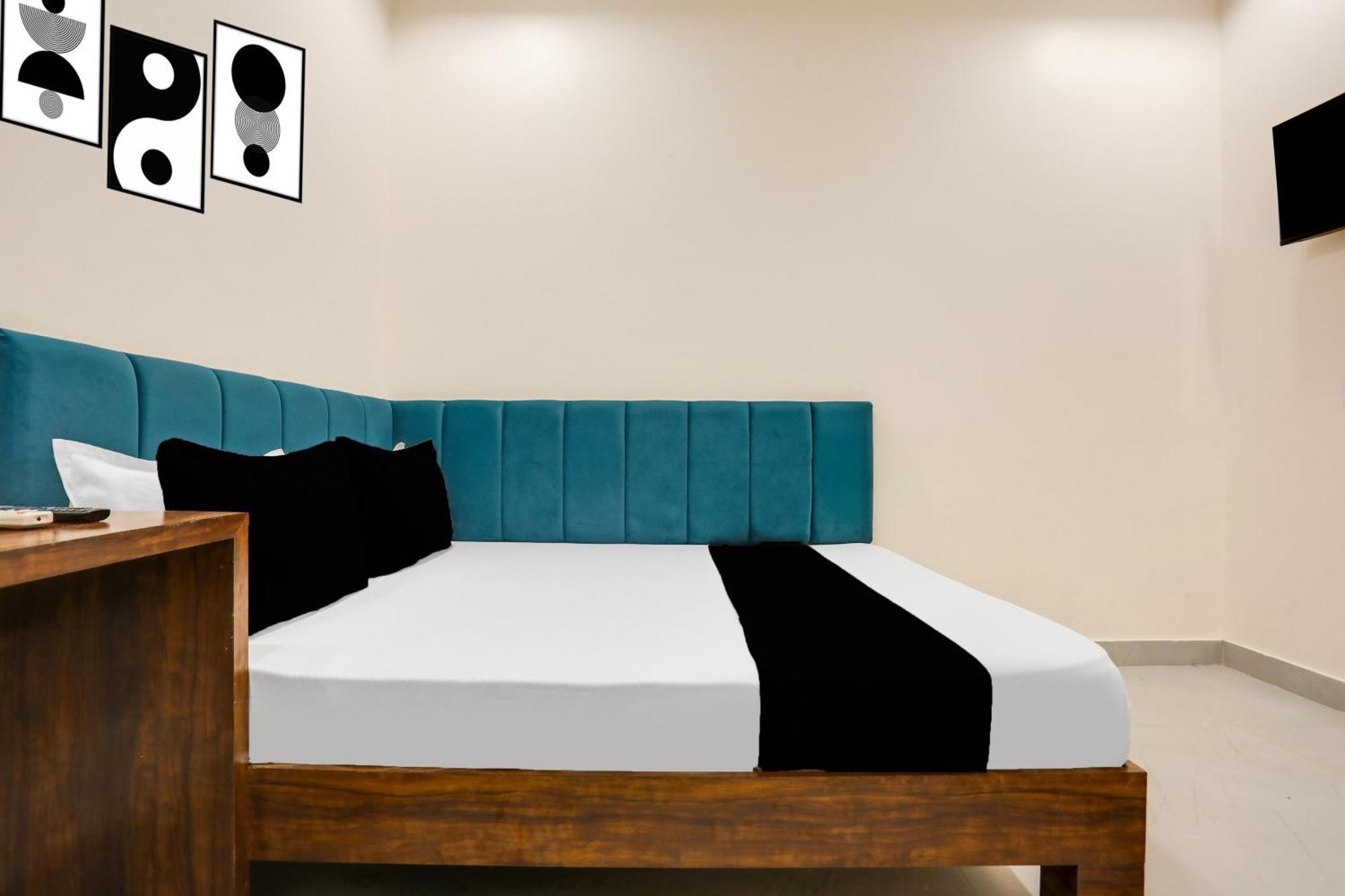 Super Hotel O Kota Near Railway Station Formerly Aagam Inn Tirath Buitenkant foto