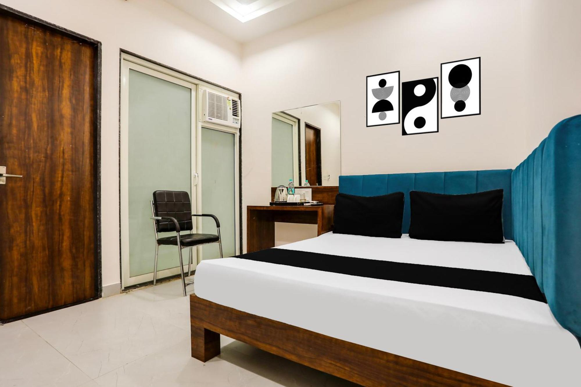 Super Hotel O Kota Near Railway Station Formerly Aagam Inn Tirath Buitenkant foto